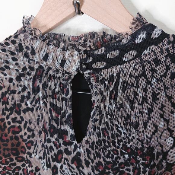 Chico’s NWT Cheetah & Snake Print Sheer Overlay Mesh Top Large - Picture 6 of 11